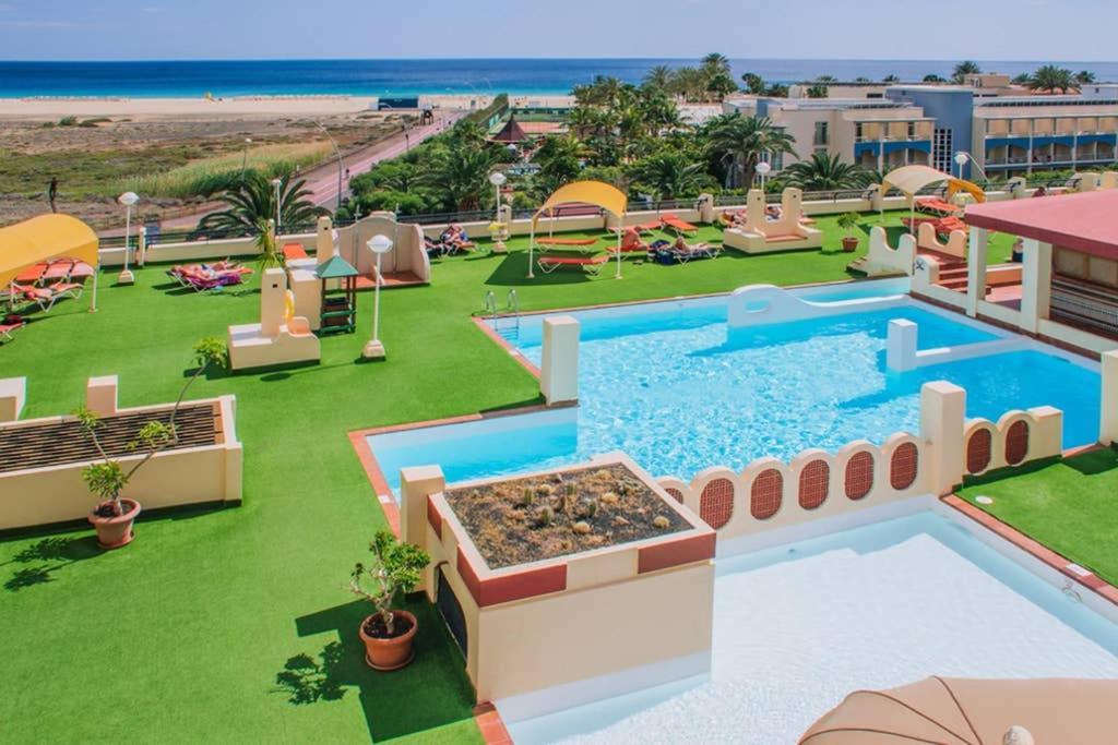 Апартаменты Terrazza E Vista Sull'Oceano, Wi-Fi, Piano 3, Piscina Sullo Stesso Piano Морро-дель-Хабле Экстерьер фото
